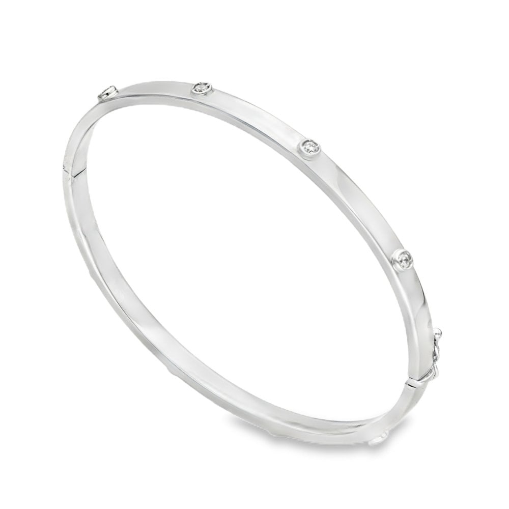 9ct White Gold CZ Scatter Bangle - 17.5cm - 6.1g