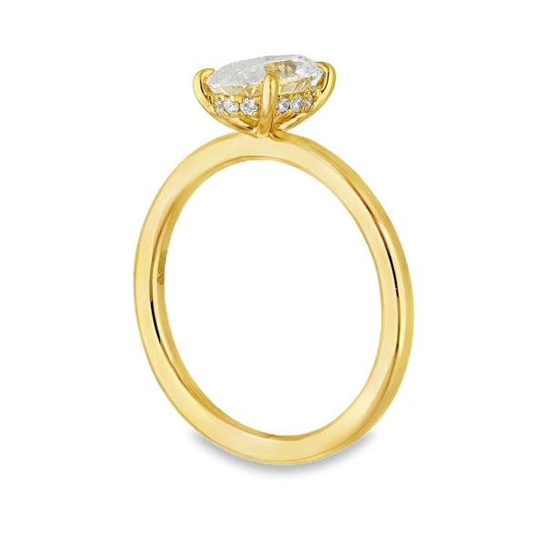 1.16ct Yellow Gold Oval Diamond Engagement Ring - D-F/VVS2-VS