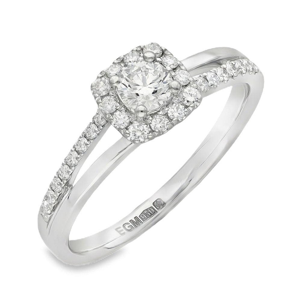 950 Platinum Diamond Cluster Ring - Size Q - 0.57ct