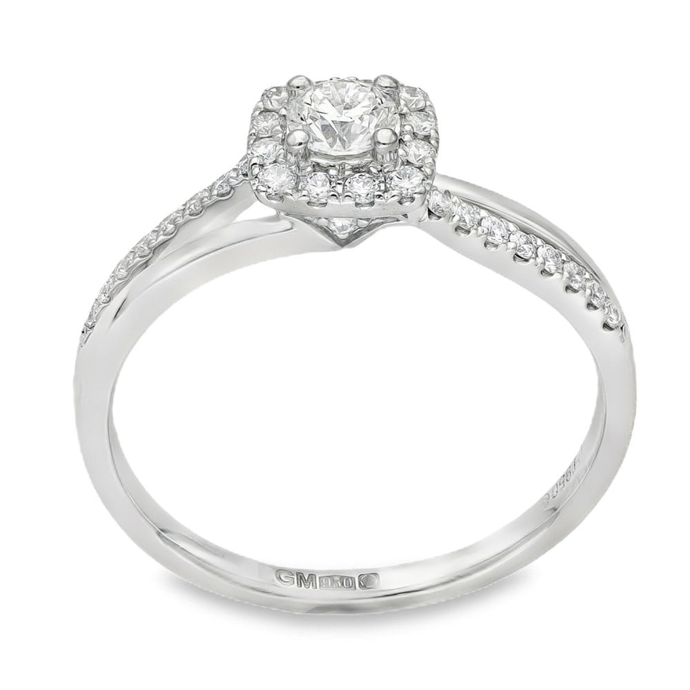 950 Platinum Diamond Cluster Ring - Size Q - 0.57ct