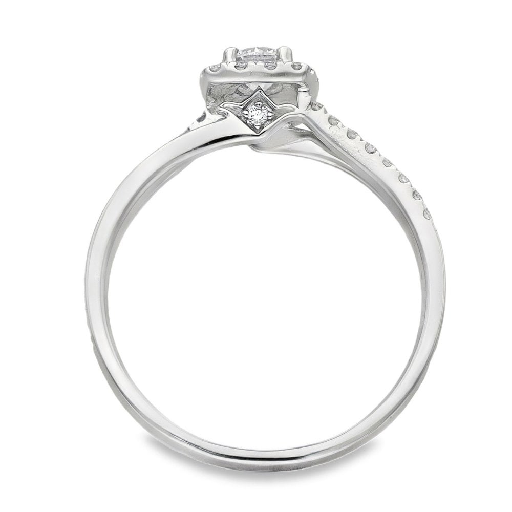 950 Platinum Diamond Cluster Ring - Size Q - 0.57ct