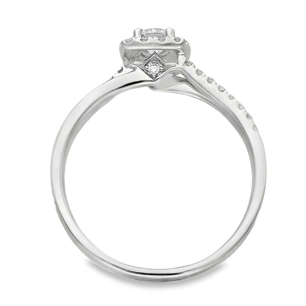 950 Platinum Diamond Cluster Ring - Size Q - 0.57ct