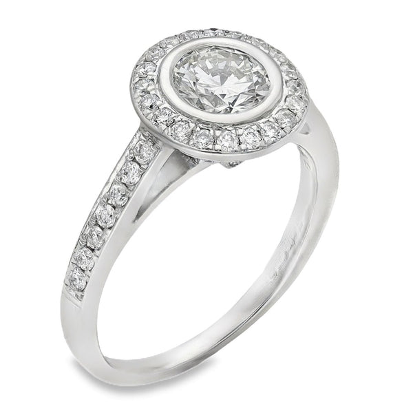 18ct White Gold Diamond Cluster Ring - Size K½ - 1.01ct