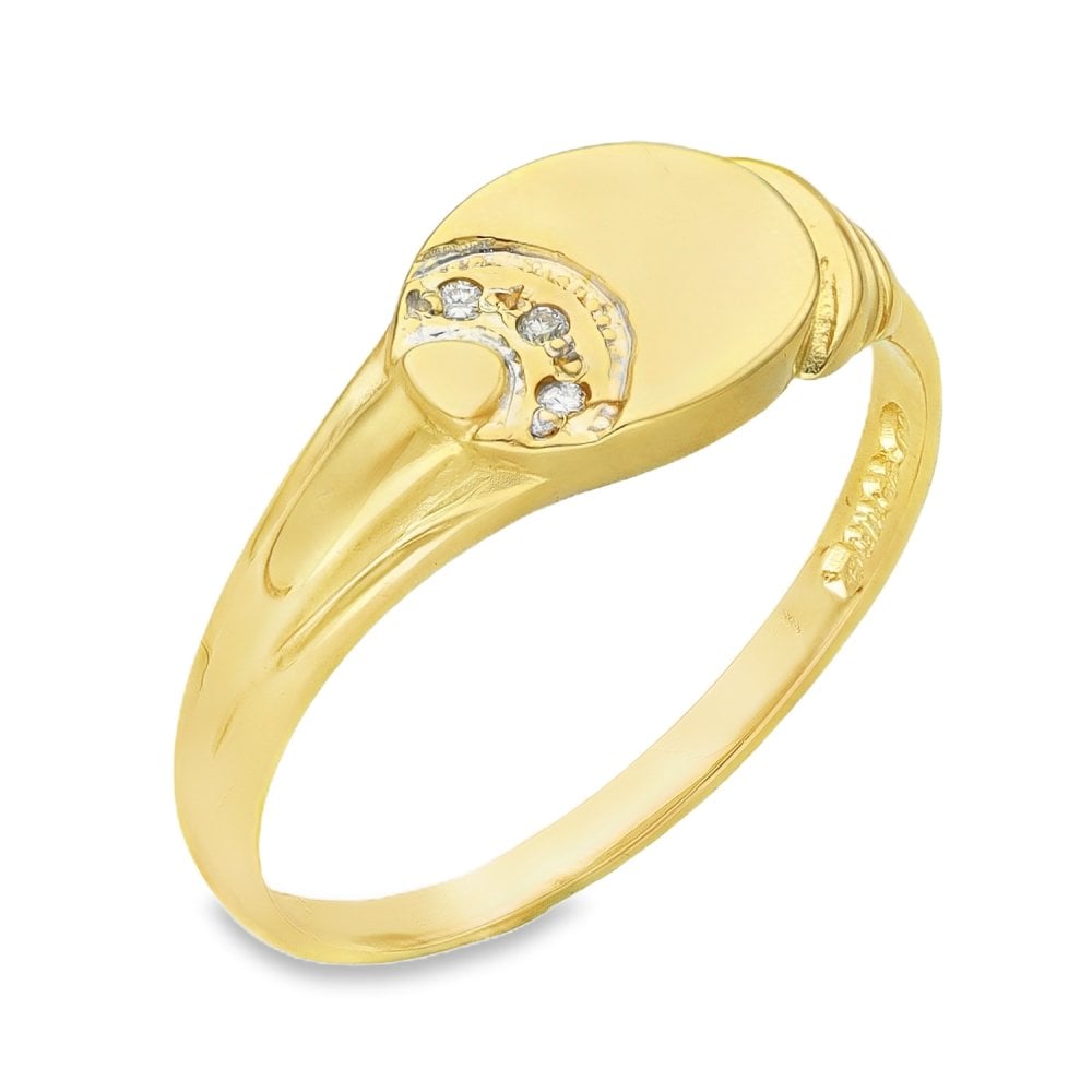 9ct Yellow Gold Diamond Oval Signet Ring - Size Q - 8mm