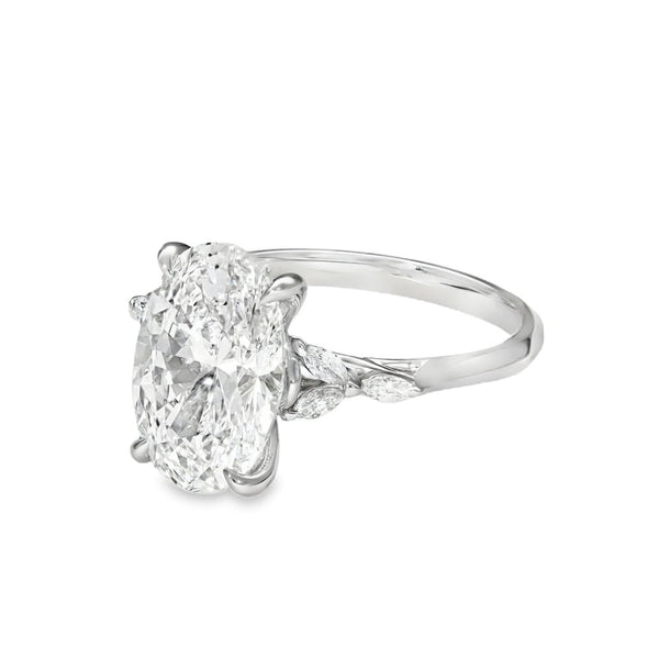 4.20ct White Gold Certified Oval Diamond Engagement Ring -E/VVS2
