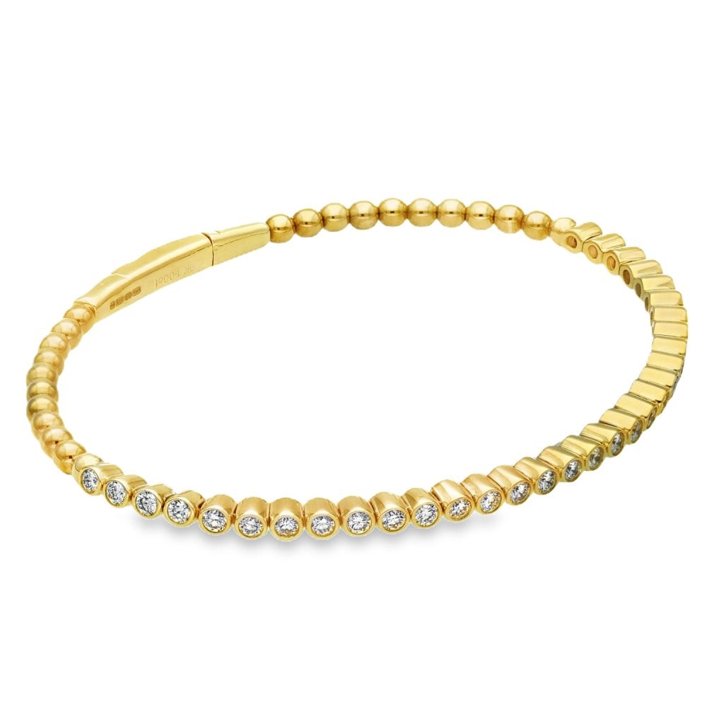 9ct Yellow Gold Diamond Row Bangle - 16.5cm - 1.00ct