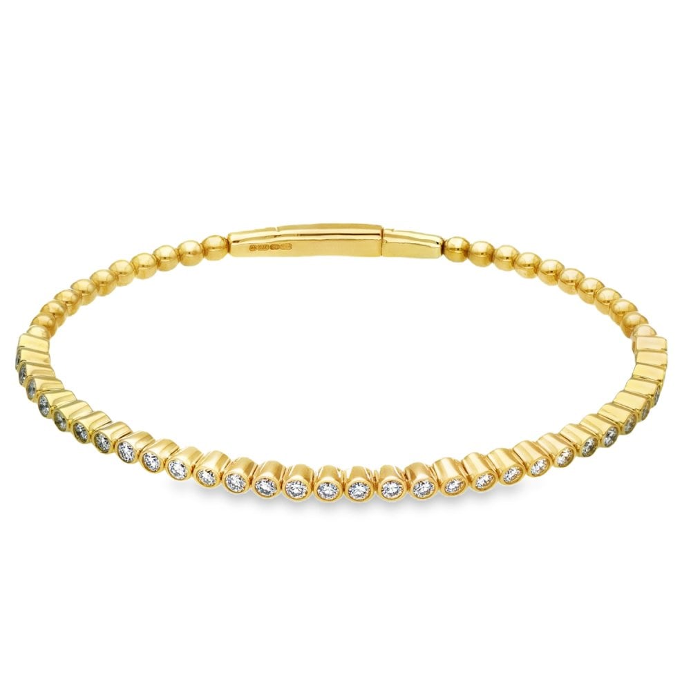 9ct Yellow Gold Diamond Row Bangle - 16.5cm - 1.00ct