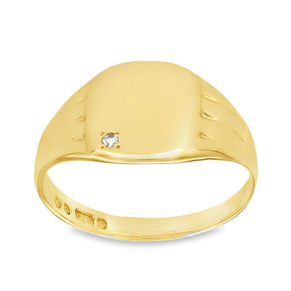 9ct Yellow Gold Diamond Cushion Signet Ring - Size U - 12mm