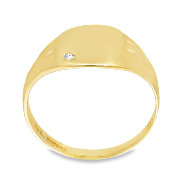 9ct Yellow Gold Diamond Cushion Signet Ring - Size U - 12mm