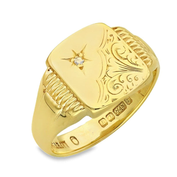 9ct Yellow Gold Diamond Cushion Signet Ring - Size R - 13mm