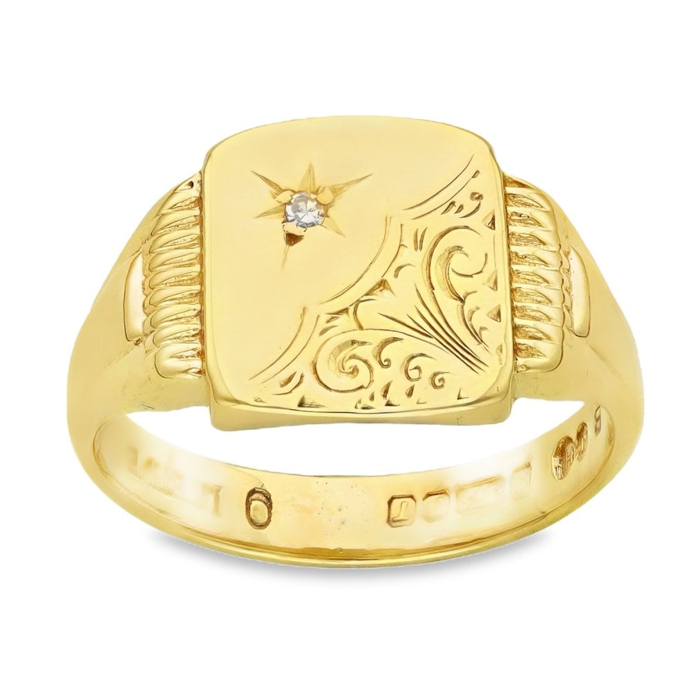 9ct Yellow Gold Diamond Cushion Signet Ring - Size R - 13mm