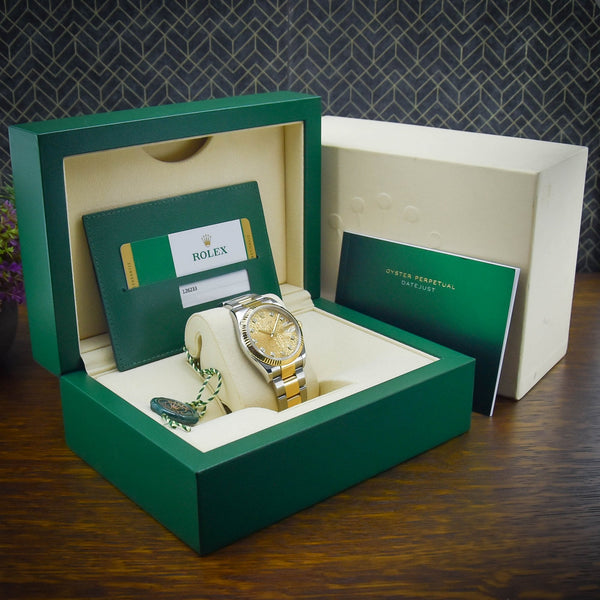 Datejust 36 126233 – Champagne Diamond Dial – 2018