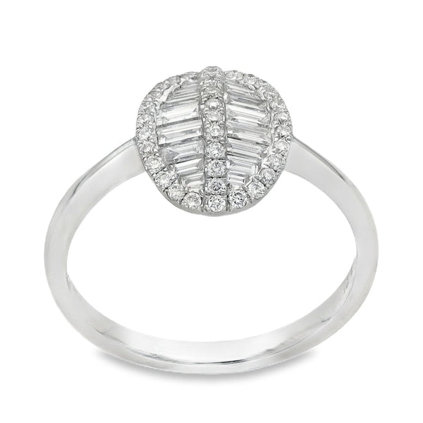 18ct White Gold Diamond Oval Cluster Ring - Size M - 0.51ct