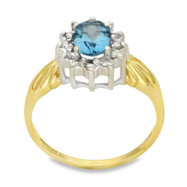 9ct Yellow Gold Aquamarine & Diamond Cluster Ring - 0.78ct