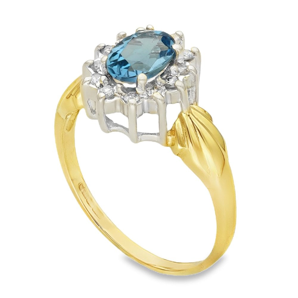 9ct Yellow Gold Aquamarine & Diamond Cluster Ring - 0.78ct