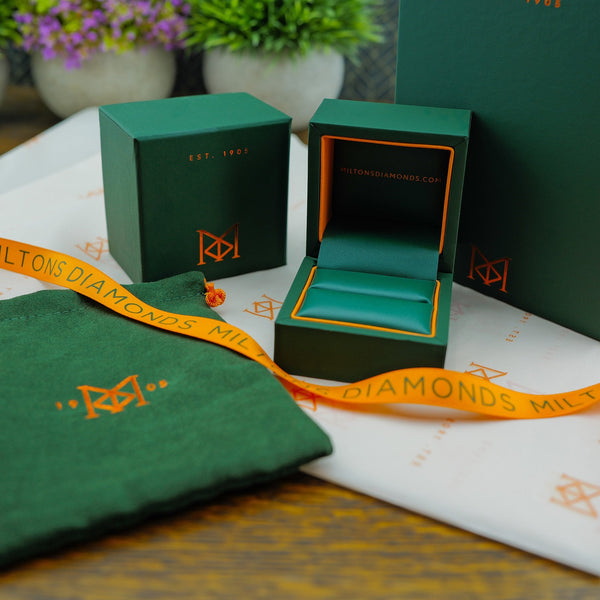 950 Platinum Diamond Illusion Engagement Ring - Size R - 0.48ct