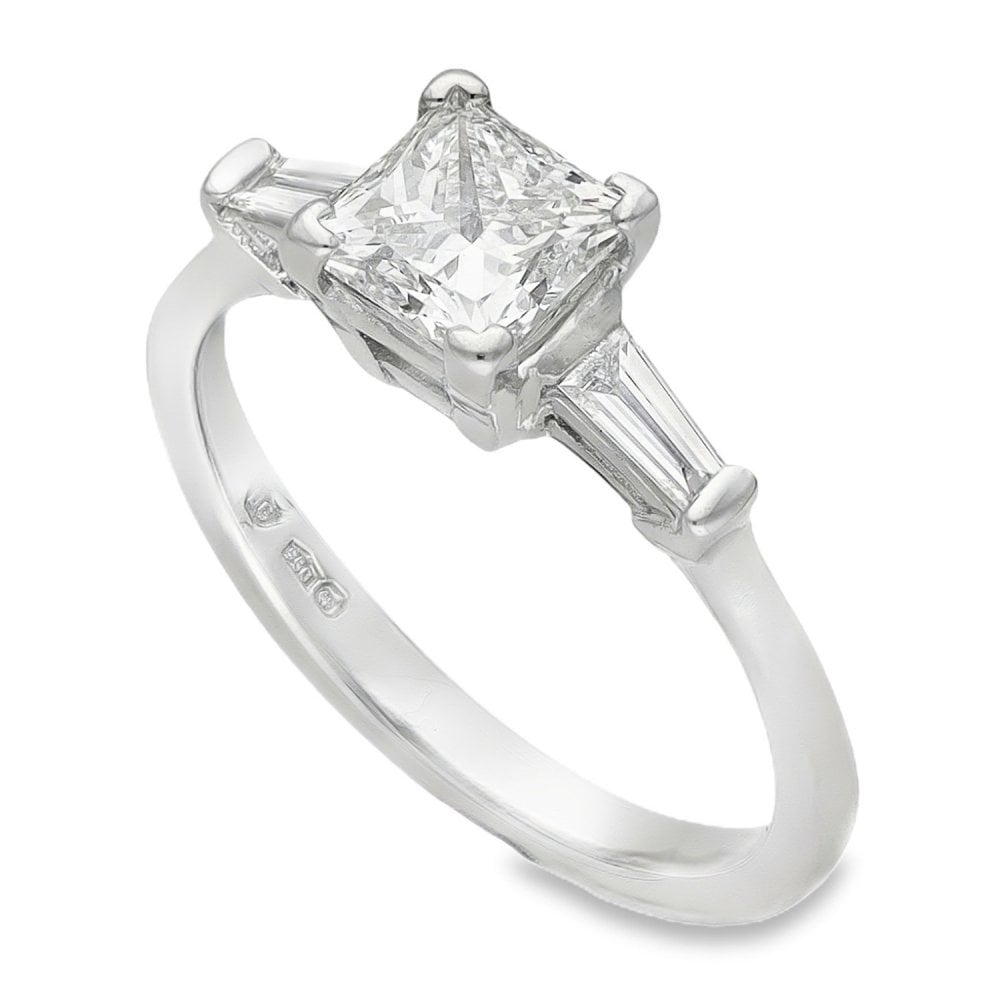 950 Platinum Diamond Engagement Ring - Size H½ - 0.95ct
