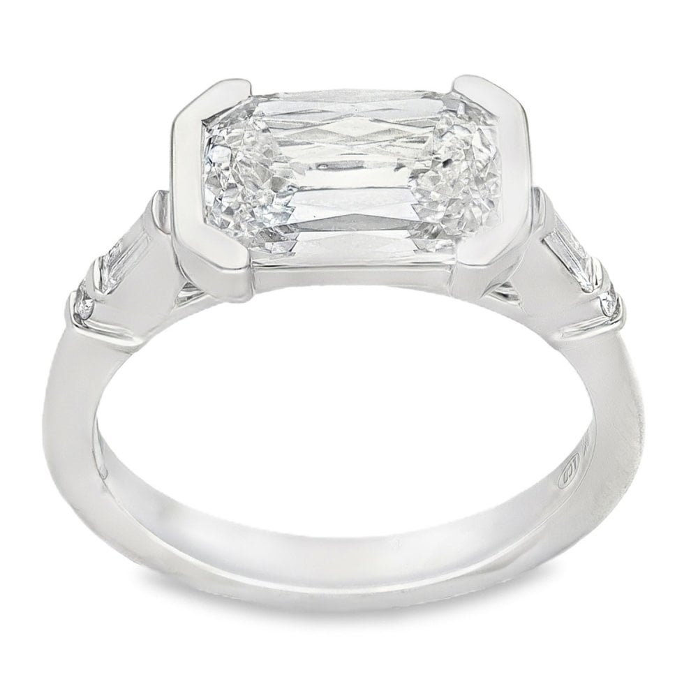 2.68ct White Gold Cushion-Cut Diamond Engagement Ring - E/VVS2