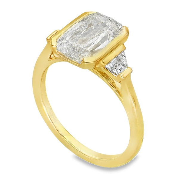 3.56ct Yellow Gold Cushion-Cut Diamond Trilogy Ring - E/VS1