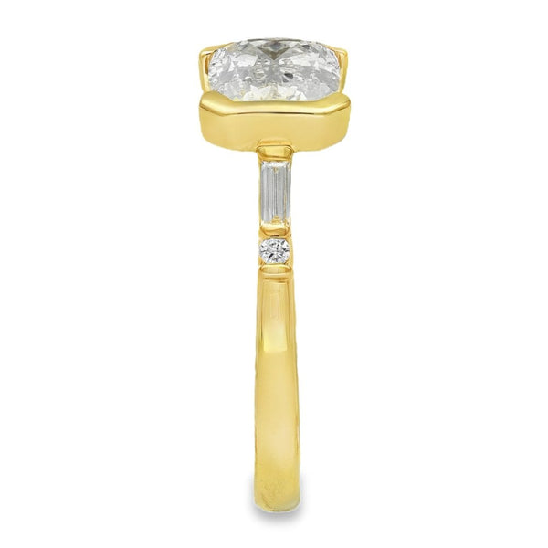 2.66ct Yellow Gold Cushion-Cut Diamond Engagement Ring - F/VVS2