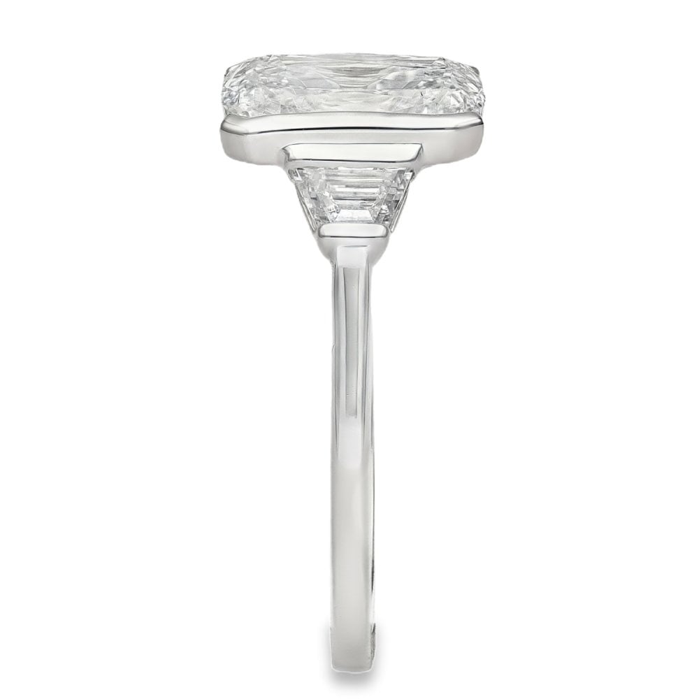 3.54ct White Gold Cushion-Cut Diamond Trilogy Ring - E/VVS2