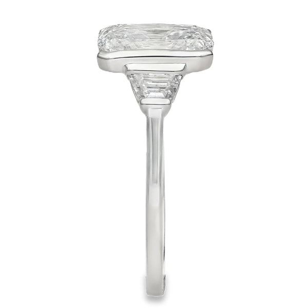 3.54ct White Gold Cushion-Cut Diamond Trilogy Ring - E/VVS2