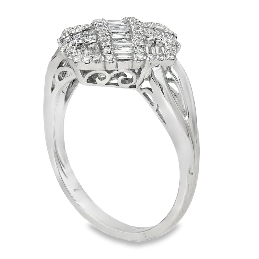 18ct White Gold Diamond Crossover Cluster Ring - Size M - 0.67ct