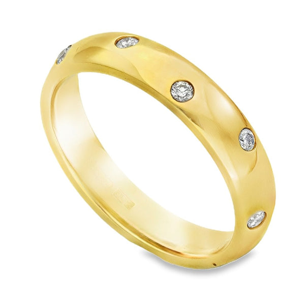 18ct Yellow Gold Scatter Diamond Wedding Band - Size Q½ - 0.20ct