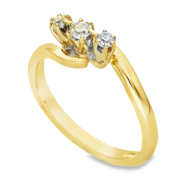 18ct Yellow Gold Diamond Twist Trilogy Ring - Size M - 0.10ct