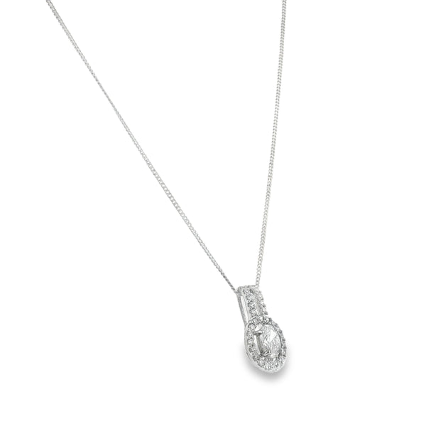 9ct White Gold CZ Halo Pendant & Chain - 16"- 2.6g
