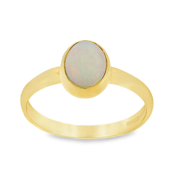 9ct Yellow Gold Opal Solitaire Ring - Size Q - 2.2g