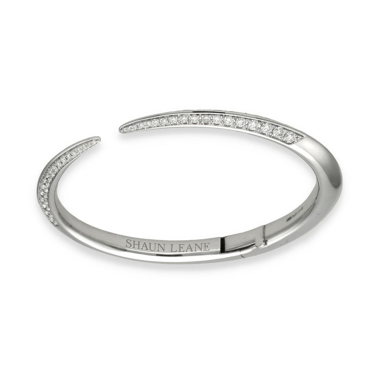 18ct White Gold Diamond Sabre Torque Bangle - 17.5cm - 1.93ct