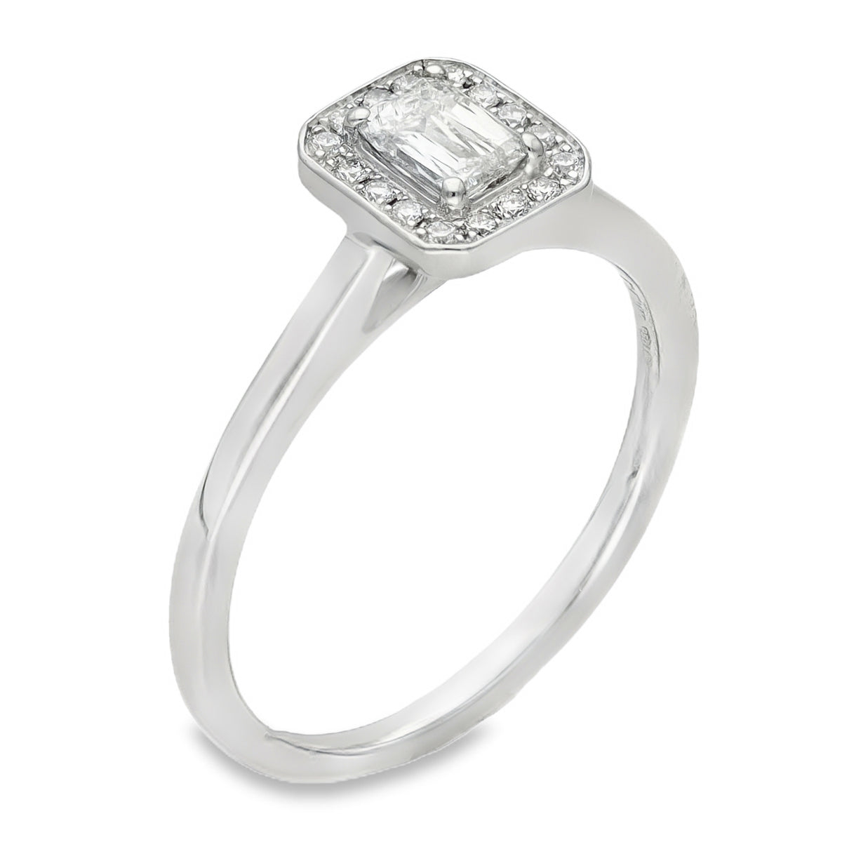 950 Platinum Diamond Halo Engagement Ring - Size P - 0.49ct