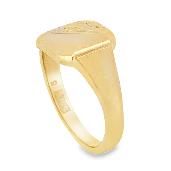 9ct Yellow Gold Square Signet Ring 3.7g