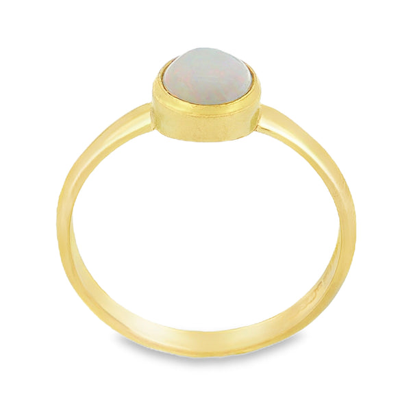 9ct Yellow Gold Opal Solitaire Ring - Size Q - 2.2g